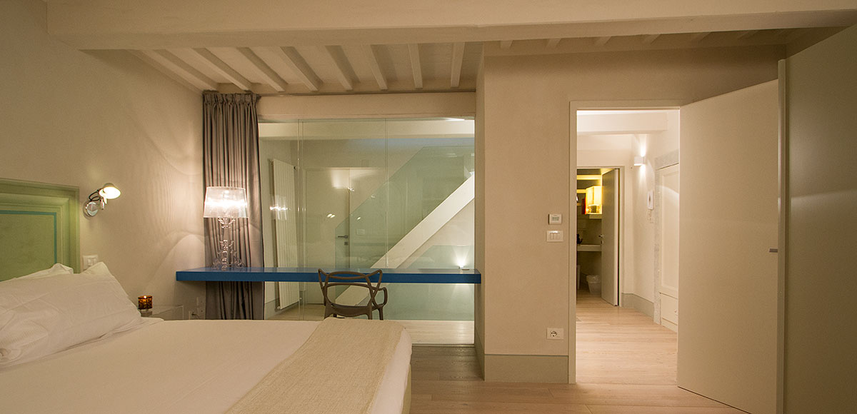 Cortona Apartments Il Portale loft 1 - bedroom
